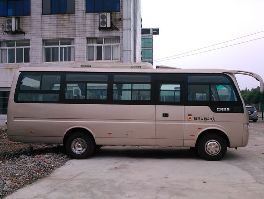 中国 Safetlyのディーゼル星旅行は手動変速機が付いている耐久財30の乗用バンをバスで運びます サプライヤー