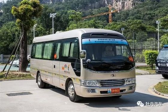 中国 10〜18席観光いすゞコースターミニバス荷物都市交通 サプライヤー